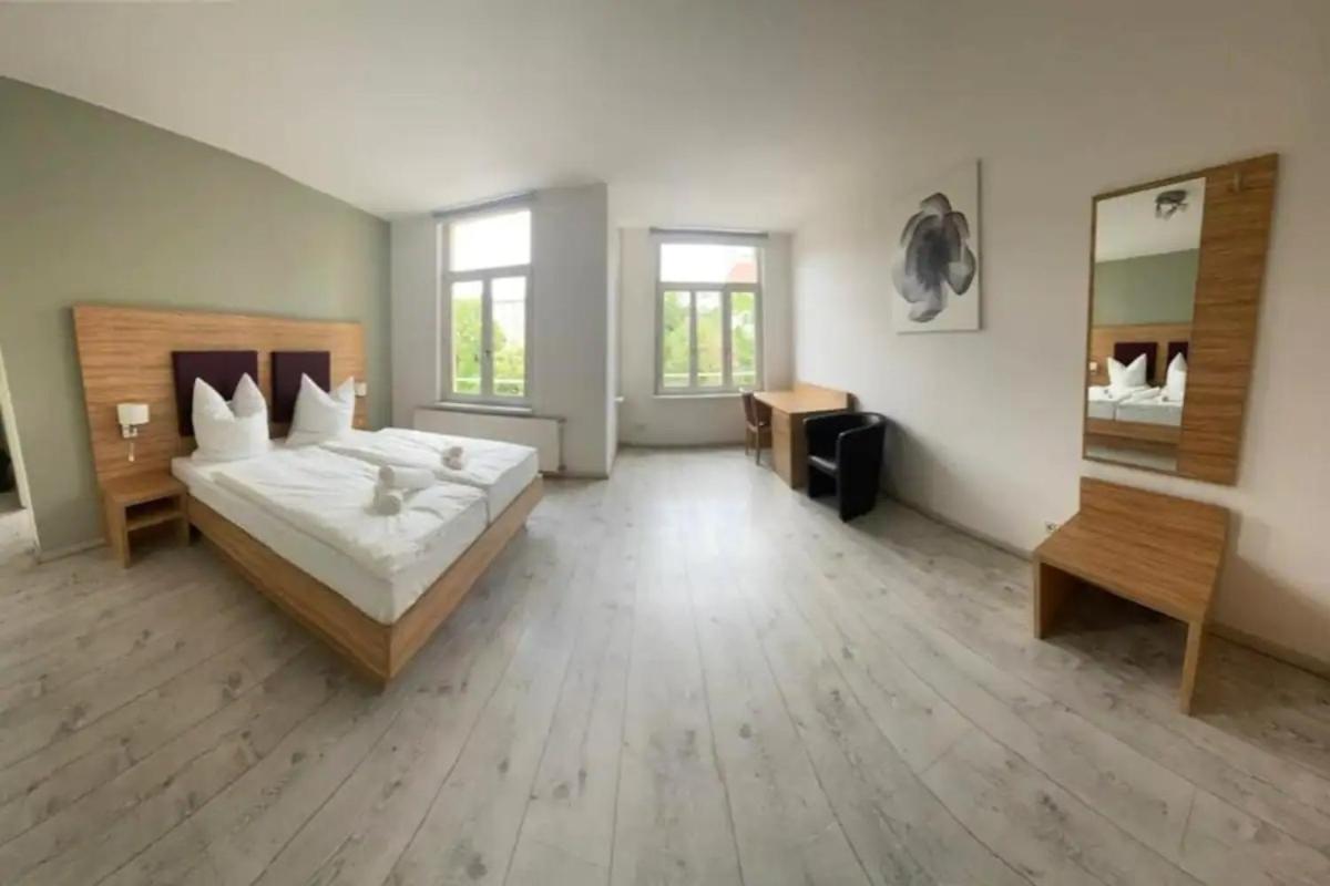 Apartment Am Dom Halle  Extérieur photo